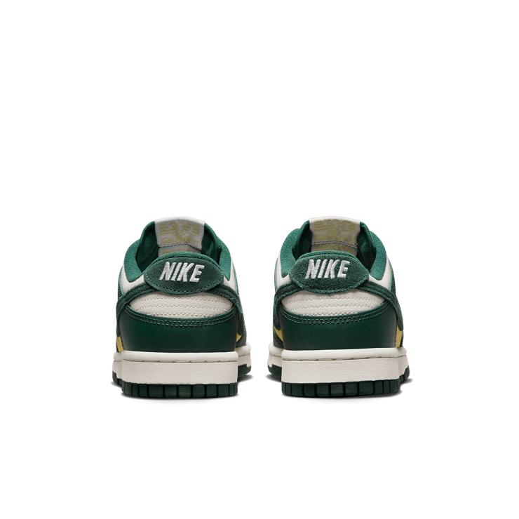 Nike Dunk Low Noble Green Angle 3