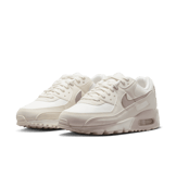 Nike Air Max 90 Phantom Pink Oxford (W) Angle 2