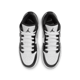 Air Jordan 1 Low SE Concord (GS) Angle 1