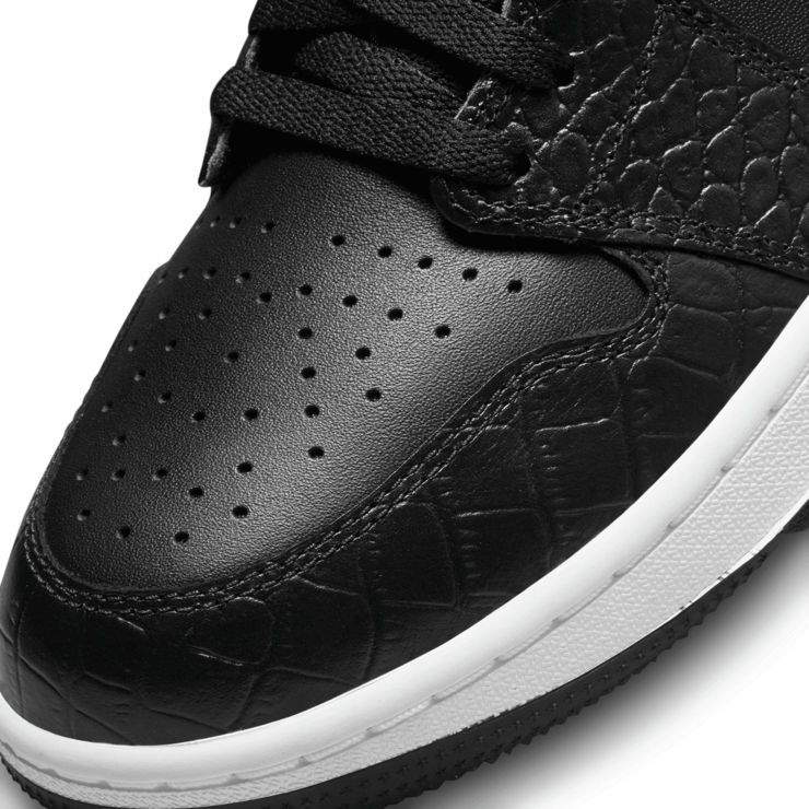 Air Jordan 1 Low Golf Black Croc Angle 5