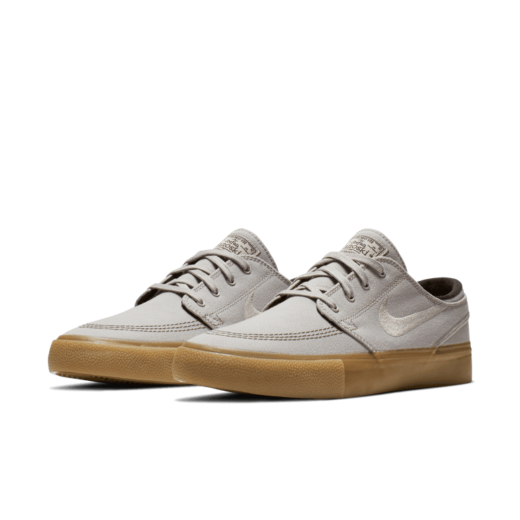 Nike SB Zoom Janoski Canvas RM Atmosphere Grey Angle 2