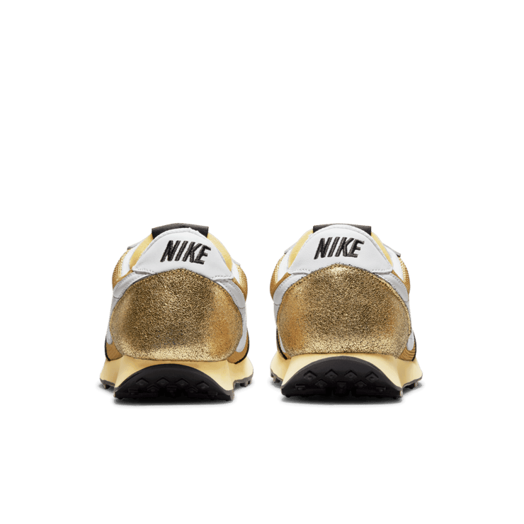 Nike Daybreak Golden Gals (W) Angle 3
