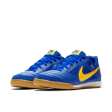 Nike SB Gato Racer Blue Amarillo Angle 2