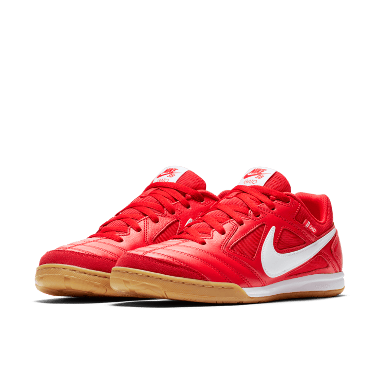 Nike SB Gato University Red Angle 2