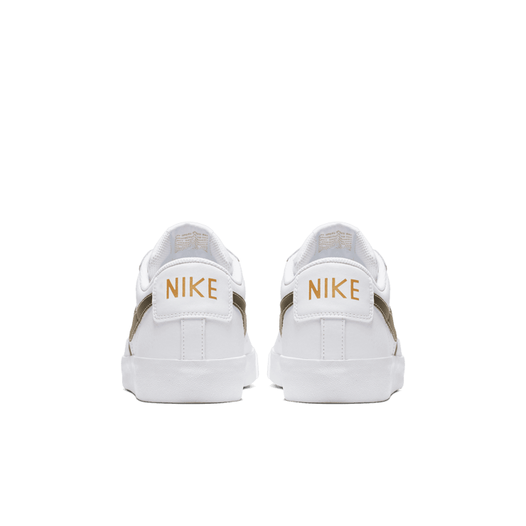 Nike Blazer Low Premium White Fir Angle 3