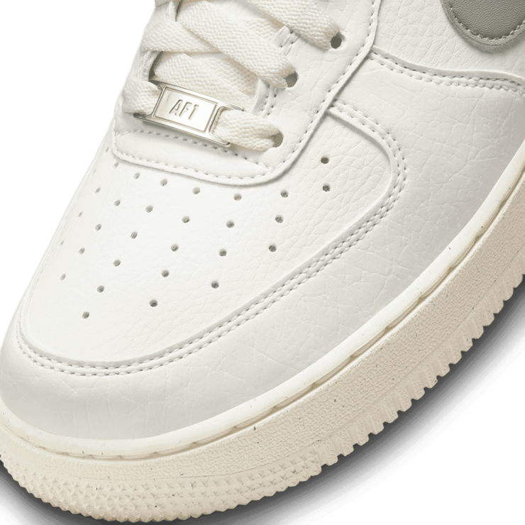 Nike Air Force 1 Low NN Summit White Mica Green (W) Angle 4