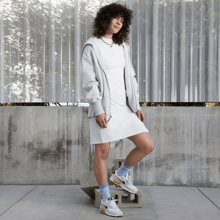 Nike Air Max 90 Multi Summit White Light Bone (W) Angle 7