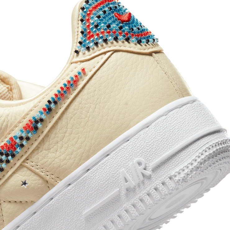 Nike Air Force 1 Low Premium Goods THE BELLA (W) Angle 0