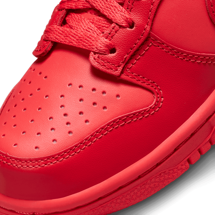 Nike Dunk Low Track Red (GS) Angle 4