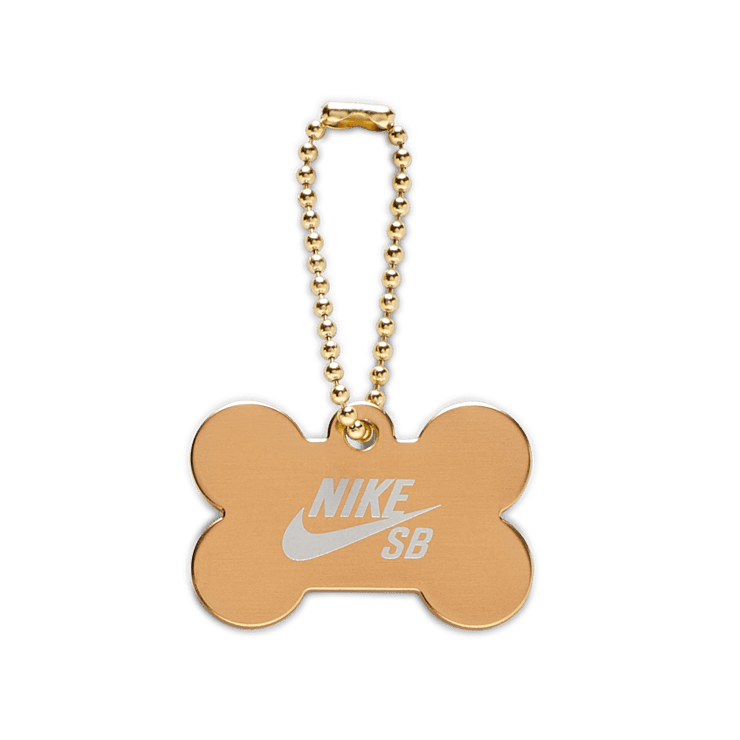 Nike SB Dunk High Dog Walker Angle 4