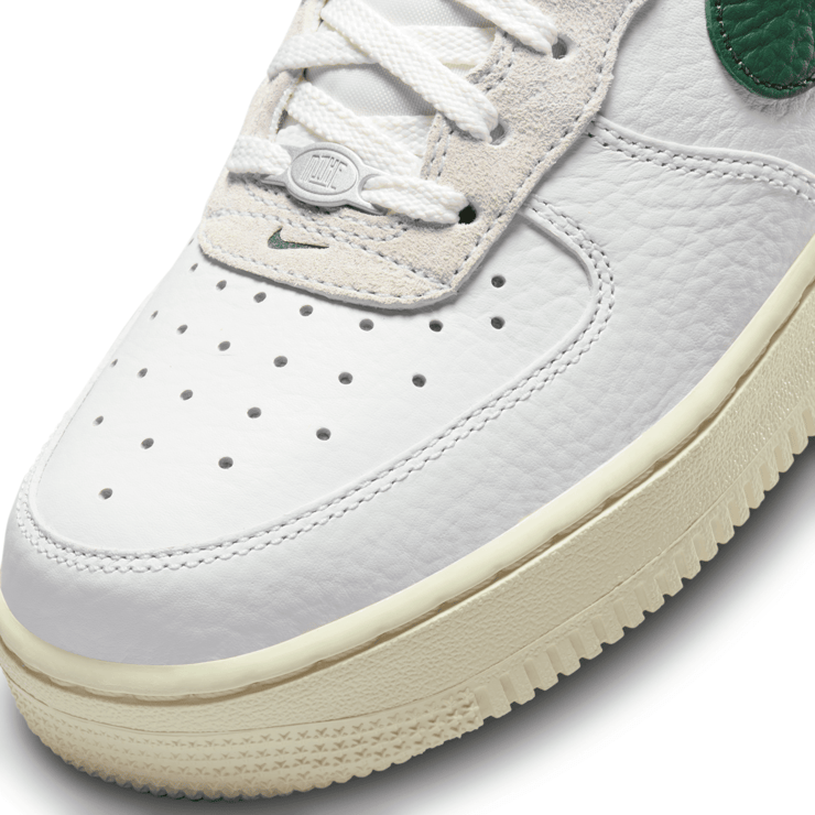 Nike Air Force 1 Low Command Force Summit White Gorge Green (W) Angle 4