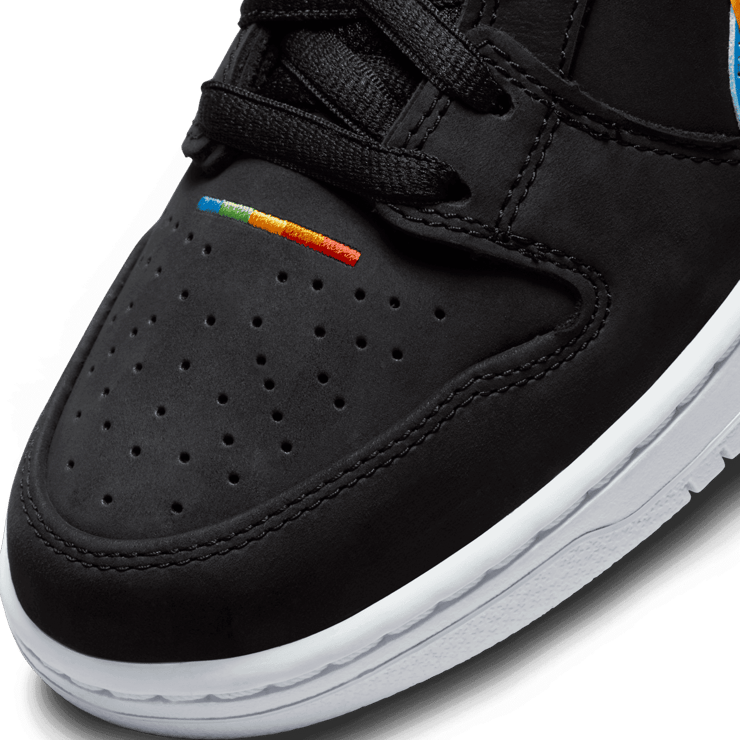 Nike SB Dunk Low Polaroid Angle 4