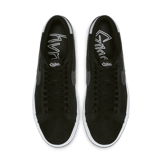 Nike SB Zoom Blazer Mid Gnarhunters Angle 1