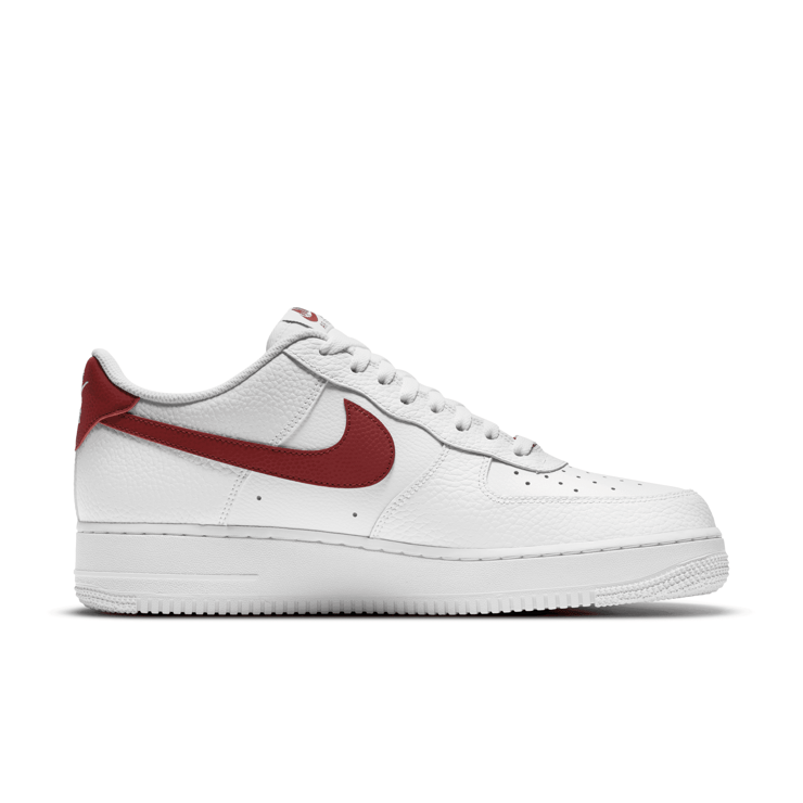 Nike Air Force 1 ‘07 Low White Team Red Angle 1