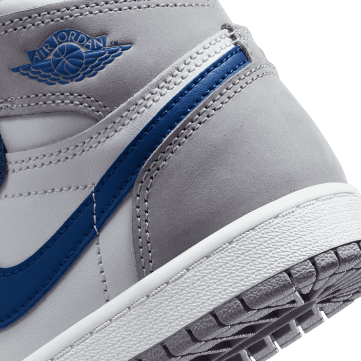 Air Jordan 1 High True Blue (PS) Angle 5
