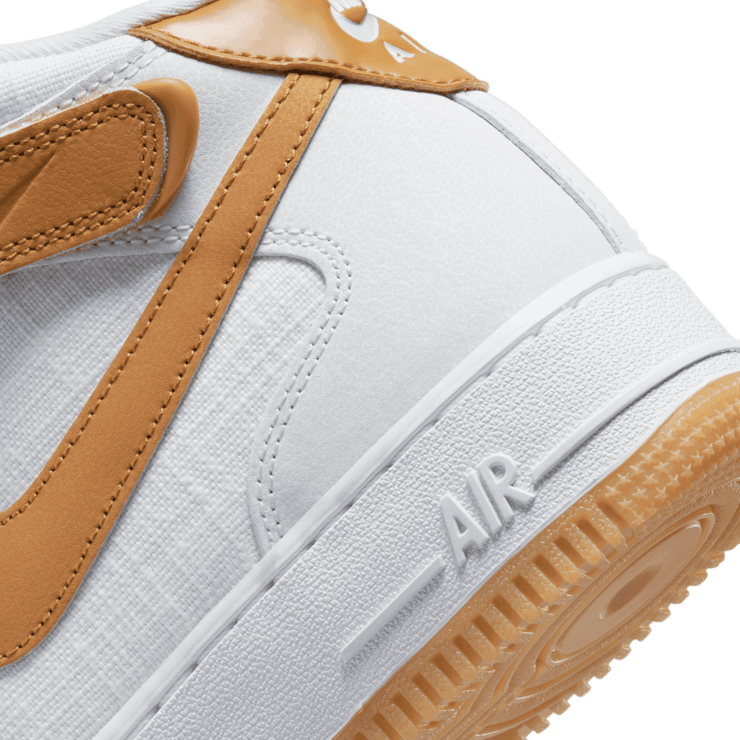 Nike Air Force 1 '07 Mid Summit White Desert Ochre Angle 5