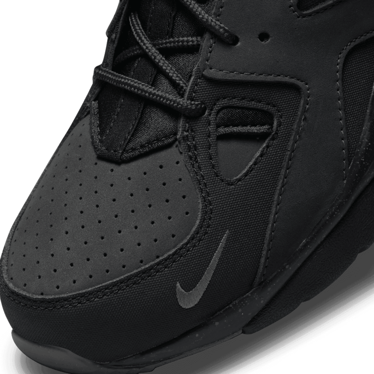 Nike ACG Air Mowabb OG Off Noir Angle 4