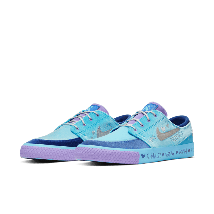 Nike SB Zoom Janoski RM Doernbecher (2019) Angle 2