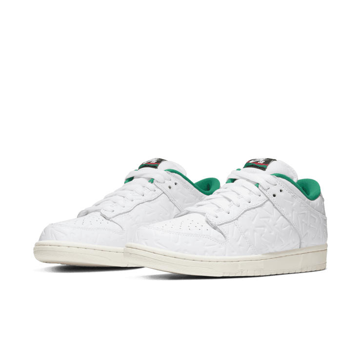 Nike SB Dunk Low Ben-G Angle 2