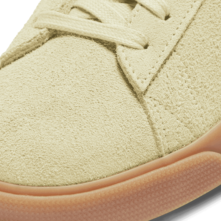 Nike SB Blazer Low GT Olive Aura Angle 4