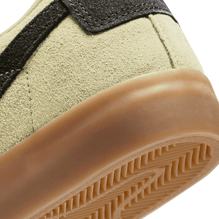 Nike SB Blazer Low GT Olive Aura Angle 5