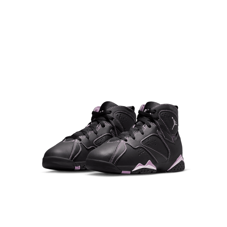 Air Jordan 7 Retro Barely Grape (PS) Angle 2