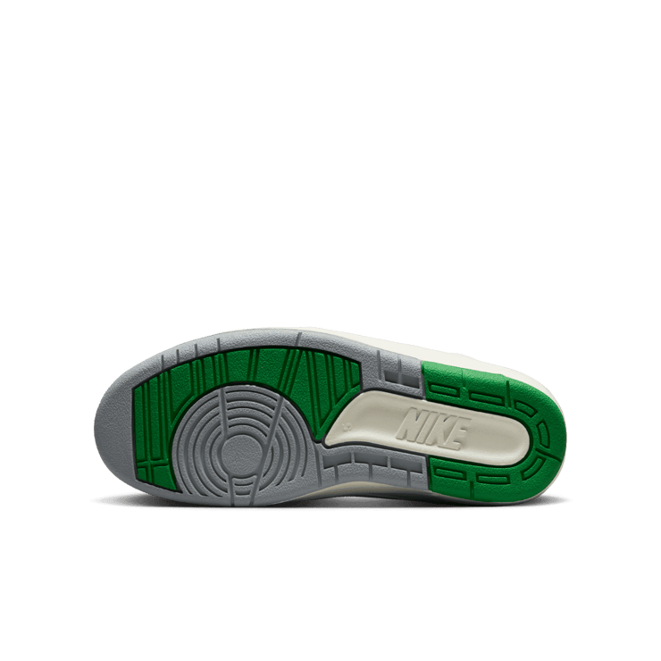 Air Jordan 2 Lucky Green (GS) Angle 0