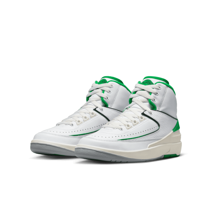 Air Jordan 2 Lucky Green (GS) Angle 2