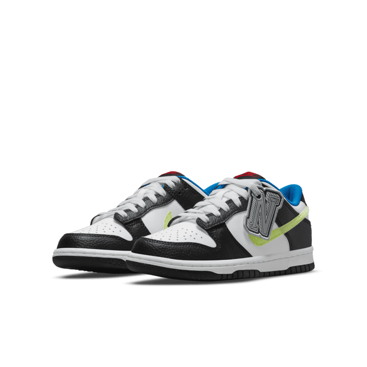 Nike Dunk Low Black Volt (GS) Angle 2