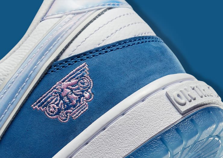 Nike SB Dunk Low Born & Raised One Block At A Time Angle 0