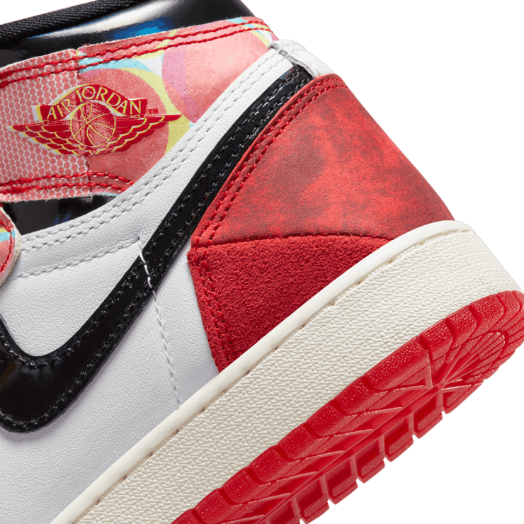 Air Jordan 1 High OG Spider-Man: Across the Spider-Verse Next Chapter (GS) Angle 5