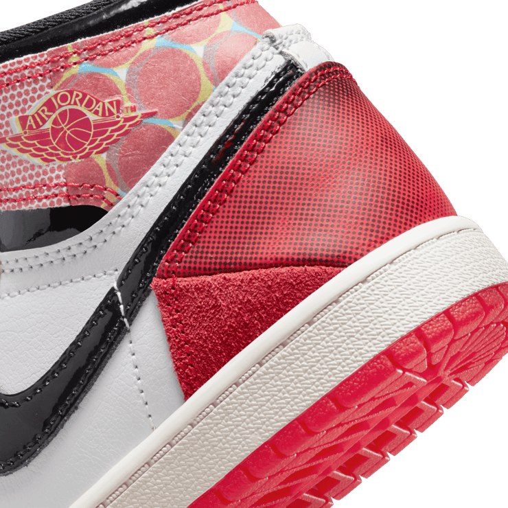 Air Jordan 1 High OG Spider-Man: Across the Spider-Verse Next Chapter (PS) Angle 5