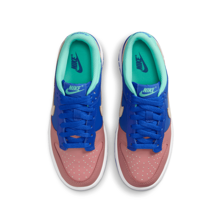 Nike Dunk Low SE Salmon Toe (GS) Angle 1