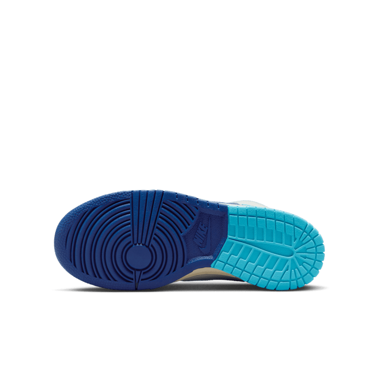 Nike Dunk High Split Summit White Baltic Blue Deep Royal Blue (GS) Angle 0