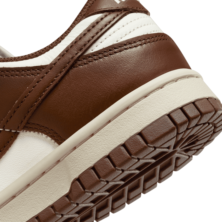 Nike Dunk Low Cacao Wow (W) Angle 5