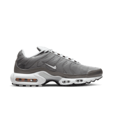 Nike Air Max Plus Flat Pewter Photon Dust Angle 1