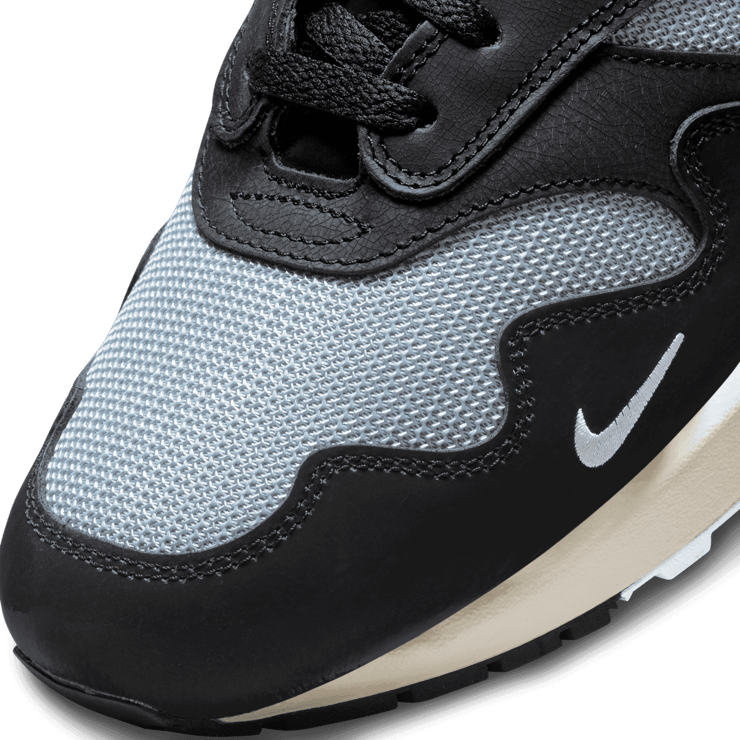 Nike Air Max 1 Patta Waves Black Angle 4