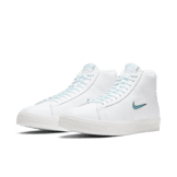 Nike SB Blazer Mid Premium White Glacier Angle 2