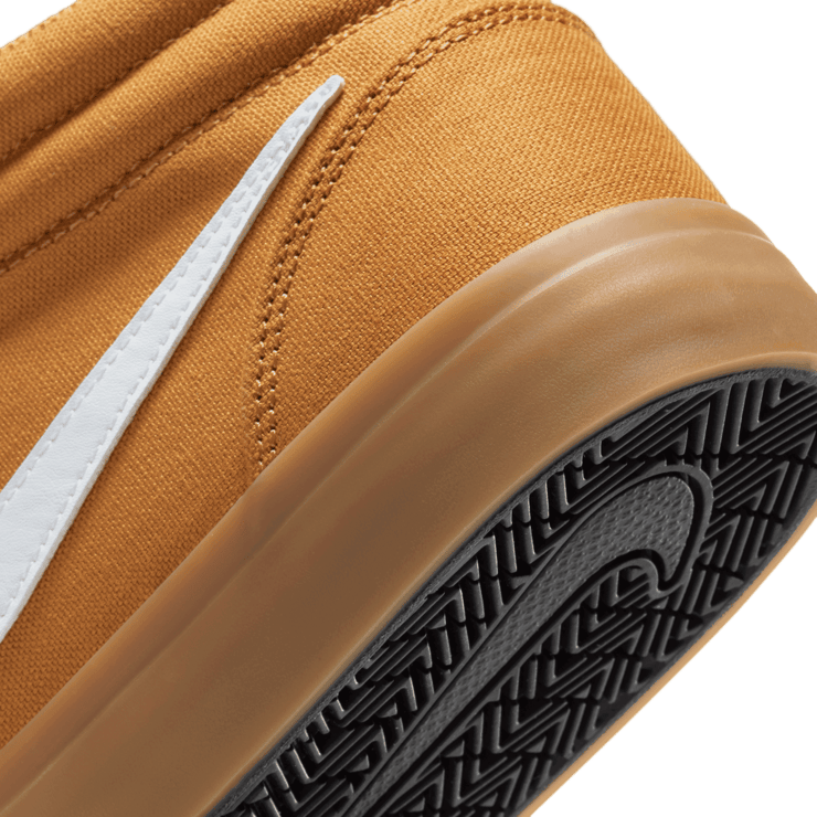 Nike SB Charge Mid Premium Chutney Angle 5