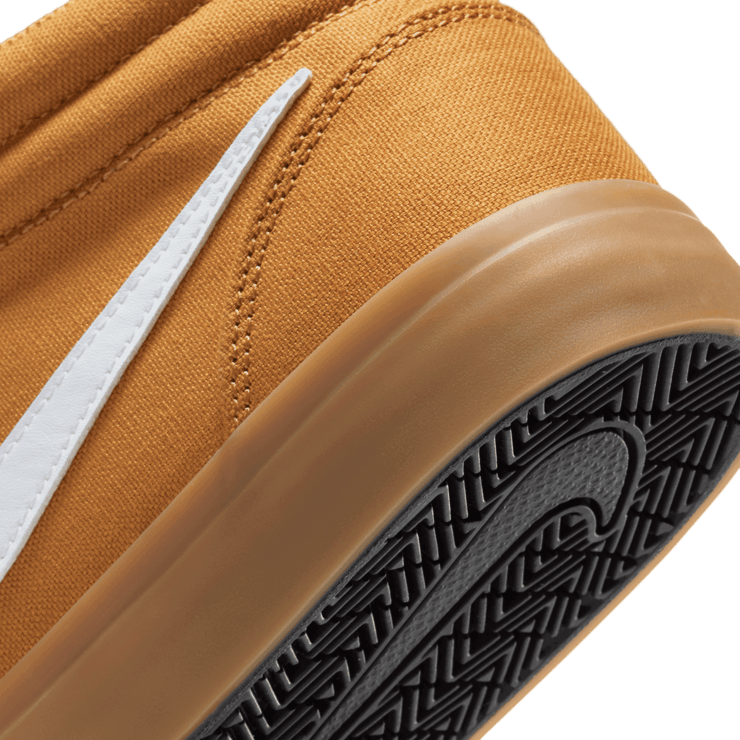 Nike SB Charge Mid Premium Chutney Angle 5