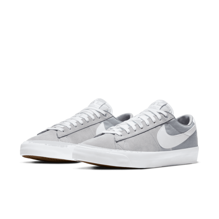 Nike SB Zoom Blazer Low Pro GT Wolf Grey Angle 2