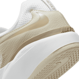 Nike SB Ishod Wair Light Stone Summit White Angle 5