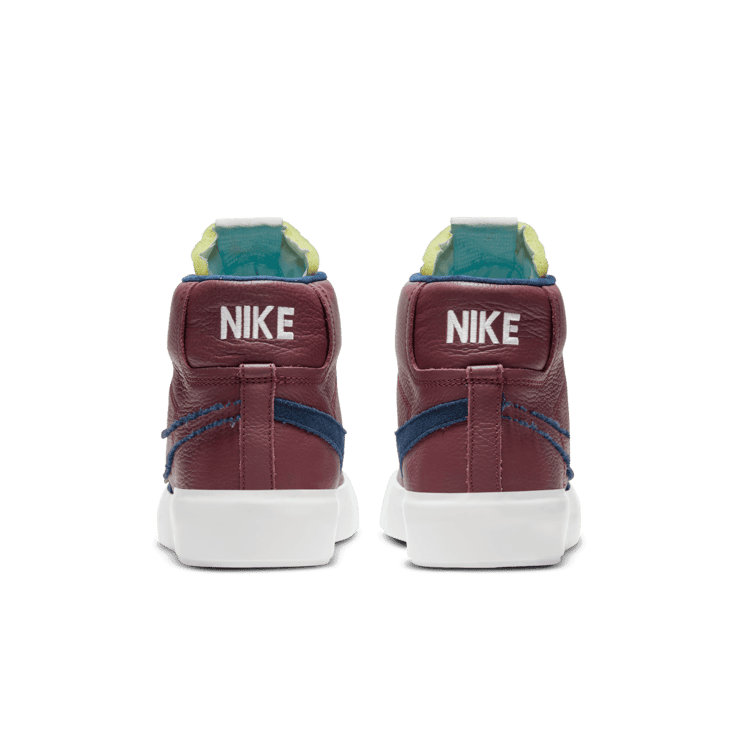 Nike SB Blazer Mid Edge Team Red Angle 3