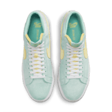 Nike SB Blazer Mid Faded Light Dew Angle 1