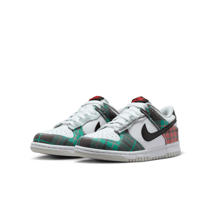 Nike Dunk Low Tartan Plaid (GS) Angle 2