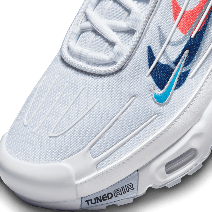 Nike Air Max Plus 3 Quadruple Swoosh White Angle 4