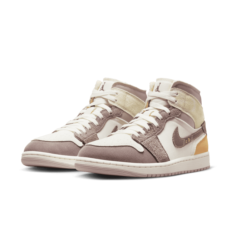 Air Jordan 1 Mid SE Craft Taupe Haze Angle 2