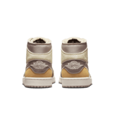 Air Jordan 1 Mid SE Craft Taupe Haze Angle 3