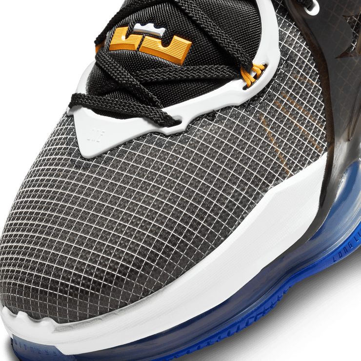 Nike Lebron 19 Hardwood Classic Angle 4