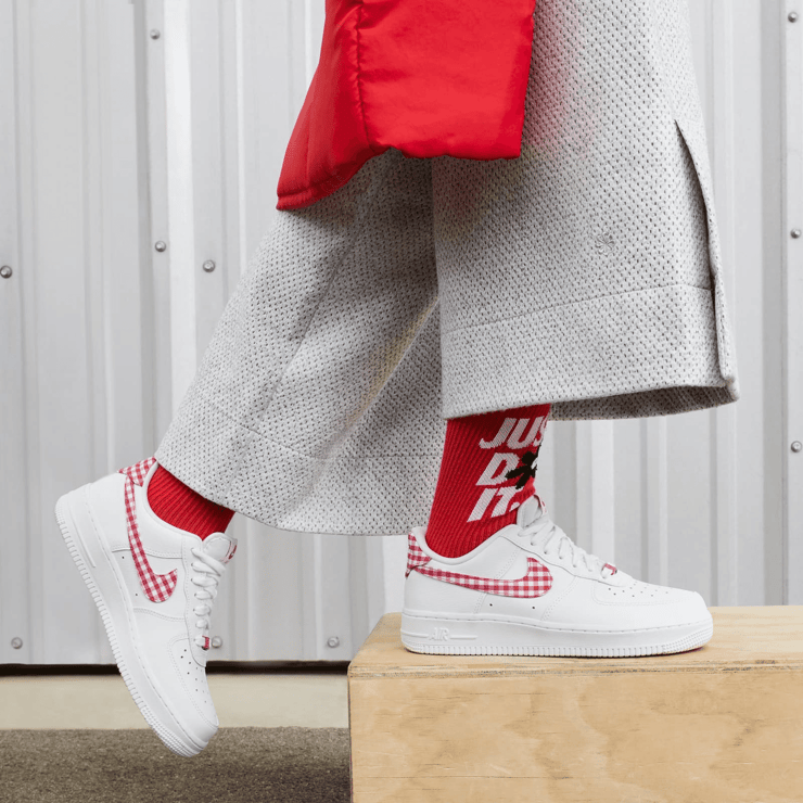 Nike Air Force 1 Low Gingham White Mystic Red W DZ2784 101 Release Info